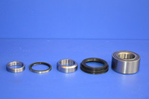Toyota Landcruiser Rear Wheel Bearing Kit (1 Side) 1998-2007