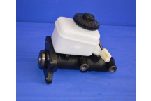 Brake Master Cylinder (Right Hand Drive Only)