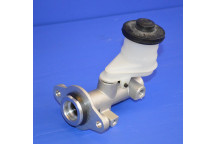 Clutch Master Cylinder (Right hand drive only)