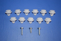 Front or Rear Door Trim Fitting Clips (1 Door)