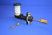 Clutch Master Cylinder (Top Outlet Hole)