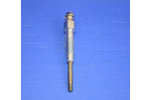 Glow / Heater Plug (7 Volt) 4 Per Engine