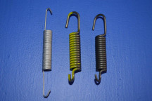 Handbrake Shoe Return Spring Kit (1)
