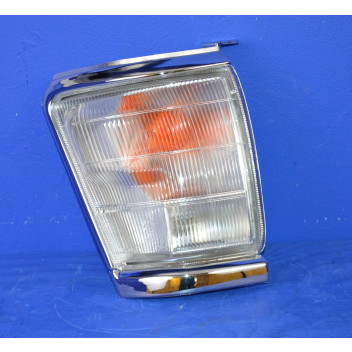 Front Side Lamp Indicator Assembly Chrome R/H