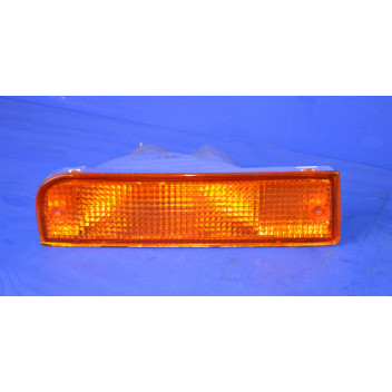 Front Bumper Indicator Lamp R/H