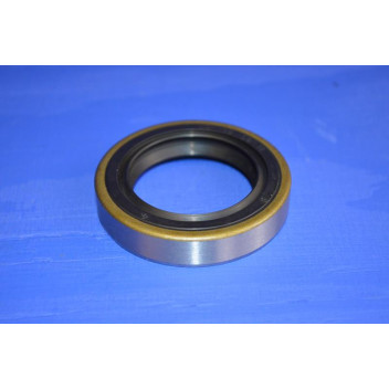 Rear Transfer Box Output Oil Seal (38mm ID)