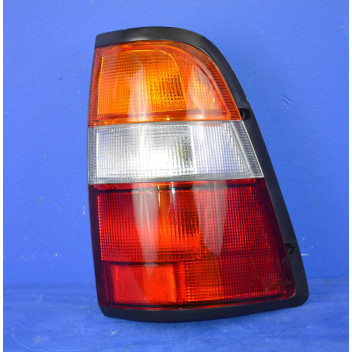 Rear Body Lamp Assembly R/H