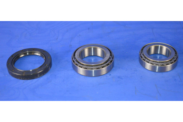 Daihatsu Fourtrak Front Wheel Bearing Kit (1 Side) 1984-1993