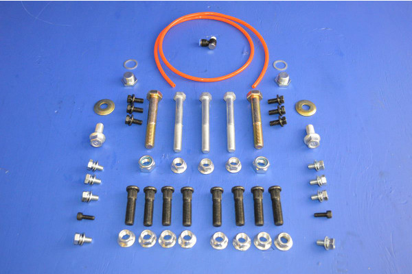 Rear Axle Case Fitting Bolts