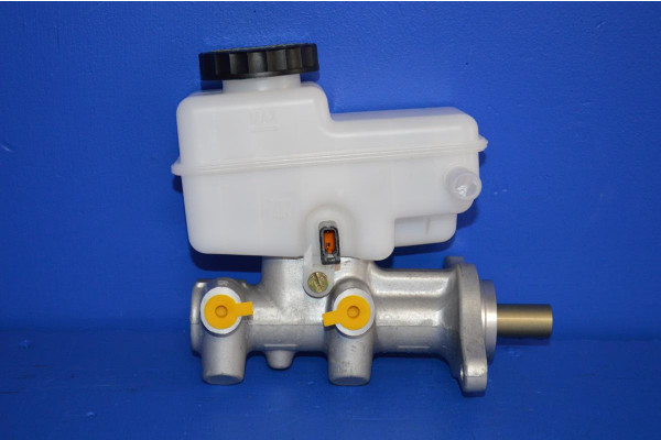 Brake Master Cylinder (Right Hand Drive)