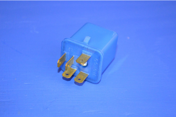 Isuzu Alternator Charge Light Relay (4JB1 4JG2 4JX1)