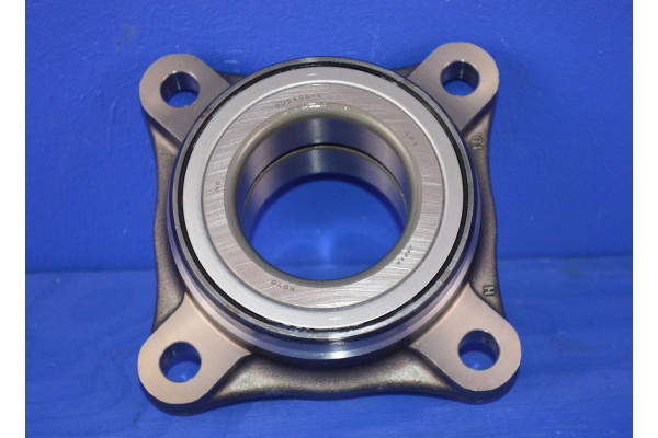 Front Wheel Bearing & Housing
