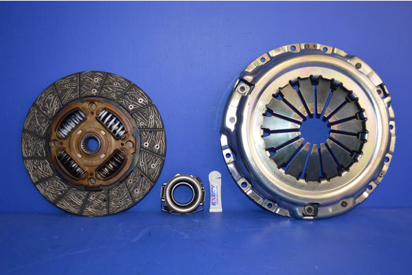 Toyota Hilux Clutch Kit Exedy (3 Piece) Heavy Duty 2006-2009