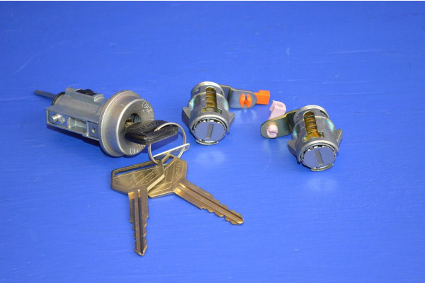 Barrel And Key Set (Genuine)