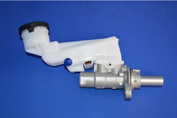 Brake Master Cylinder (Manual Transmission)