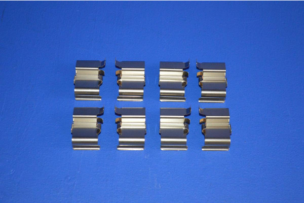 Rear Brake Pad Fitting Clip Set (8)