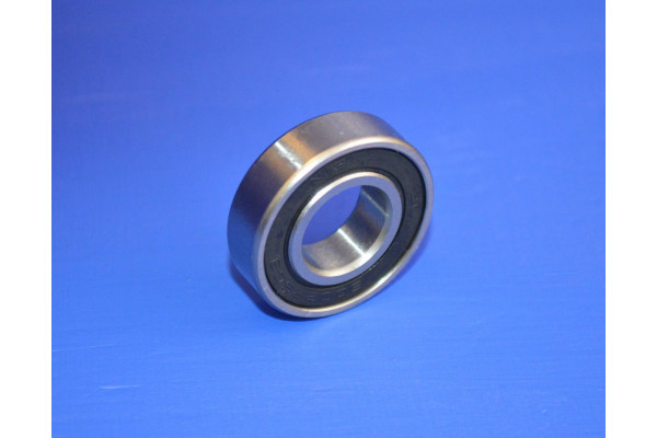Clutch Spigot Shaft Bearing (32mm)