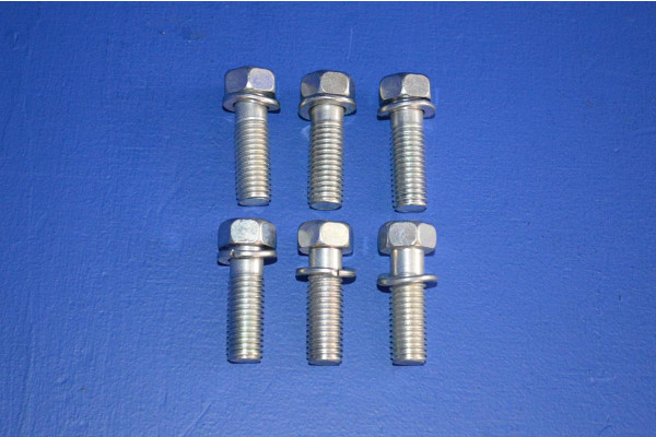 Swivel Housing Stub Axle / Spindle Fitting Bolts (6)