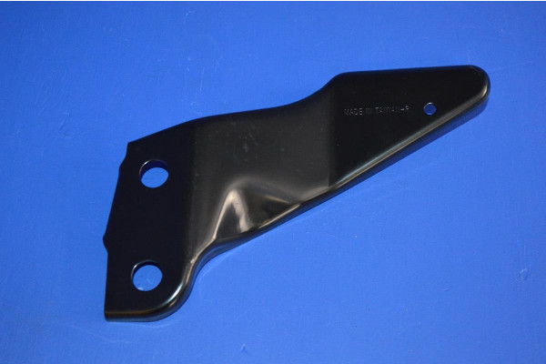 Front Bumper Support Bracket R/H