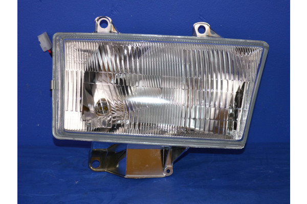 Headlamp R/H (Right Hand Drive)