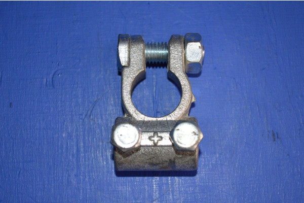 Battery Terminal Positive (11mm Hole)