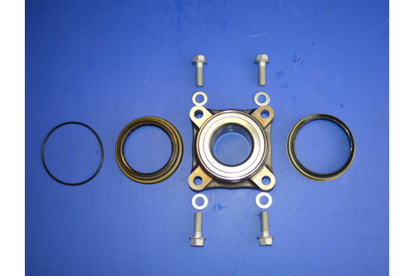 Toyota Hilux Front Wheel Bearing Housing Kit 2006-2023