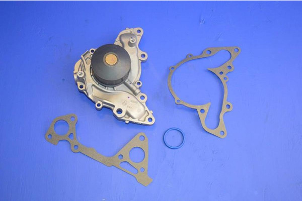 Engine Water Pump GMB