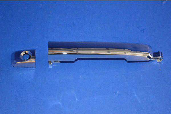 Front Door Handle Outer R/H (Chrome)