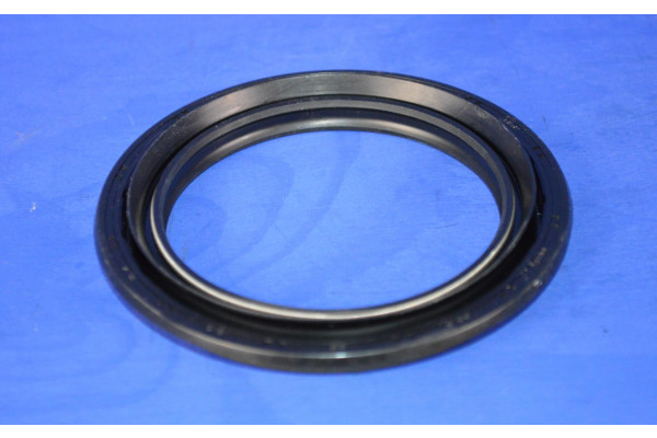 Ford Ranger Upright Knuckle Arm Seal 2002->2011