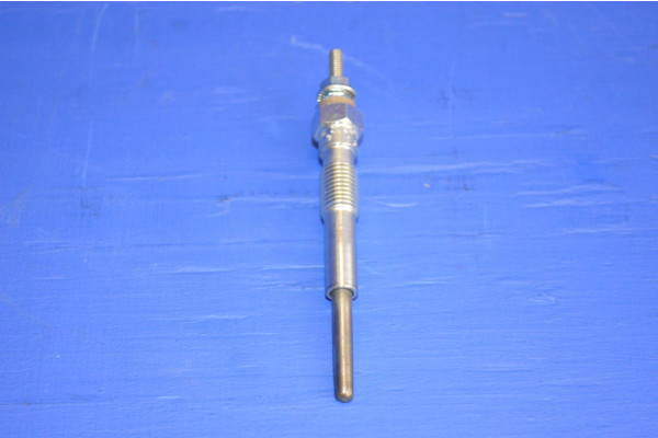 Glow / Heater Plug (7 Volt) 4 Per Engine