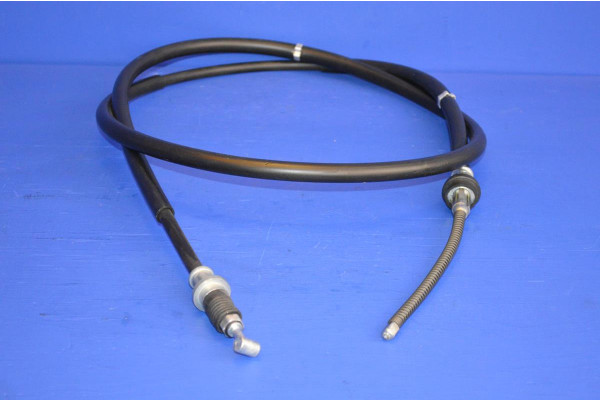 Rear Handbrake Cable R/H