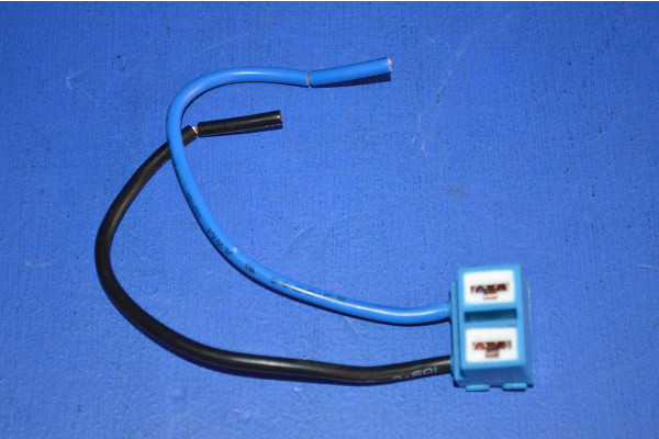 Headlamp H7 Ceramic Bulb Holder (2 Pin)