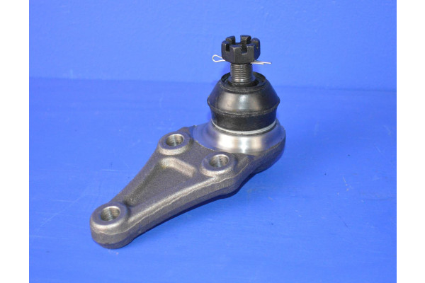 Front Wishbone Lower Ball Joint R/H or L/H (3 Bolt)