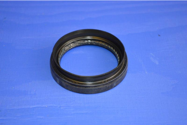 Rear Transfer Box Output Oil Seal (48mm ID)