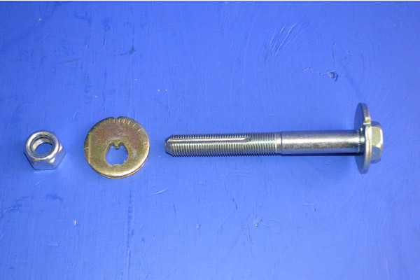 Front Wishbone Lower Camber Bolt Kit (1)