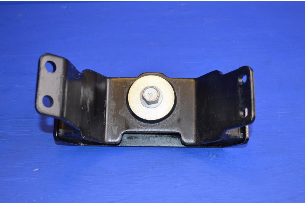 Gearbox Mounting (Manual Transmission)