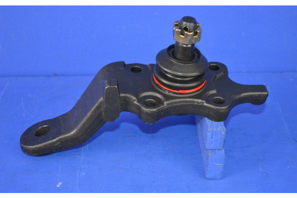 Front Wishbone Lower Ball Joint R/H (4 Bolt)