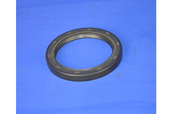 Front Differential Extension Tube Seal R/H (62mm ID)