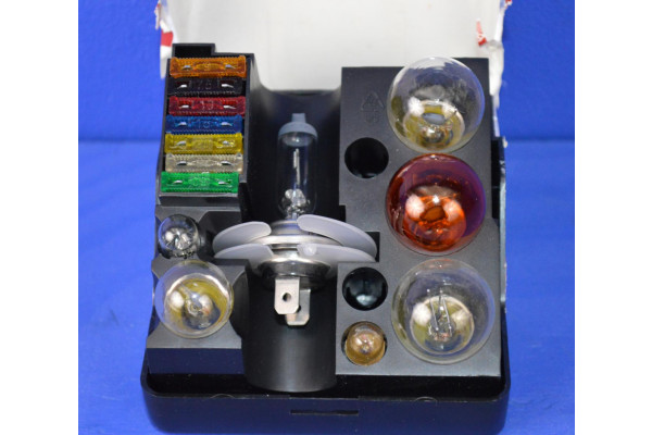 Spare Bulb And Fuse Travel Set