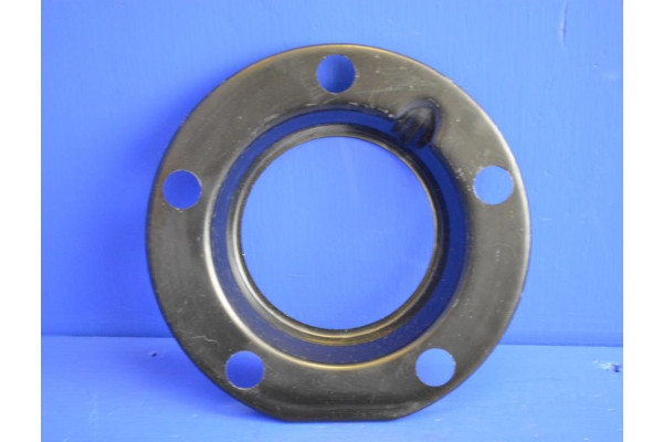 Rear Deflector Axle (R/H or L/H)