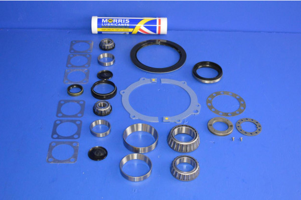Front Swivel / Wheel Bearing Overhaul Rebuild Kit R/H