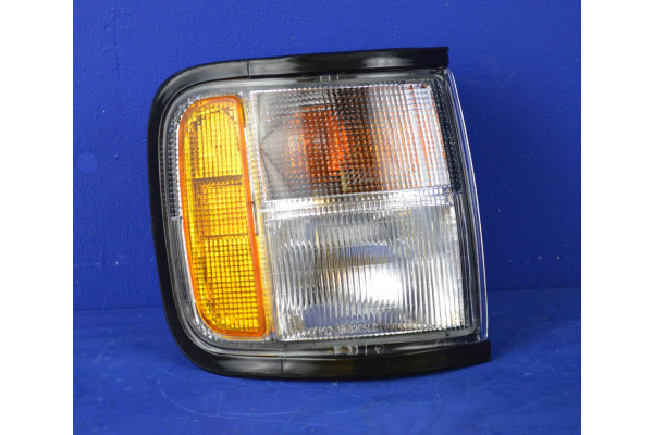 Front Side Lamp Indicator Assembly R/H