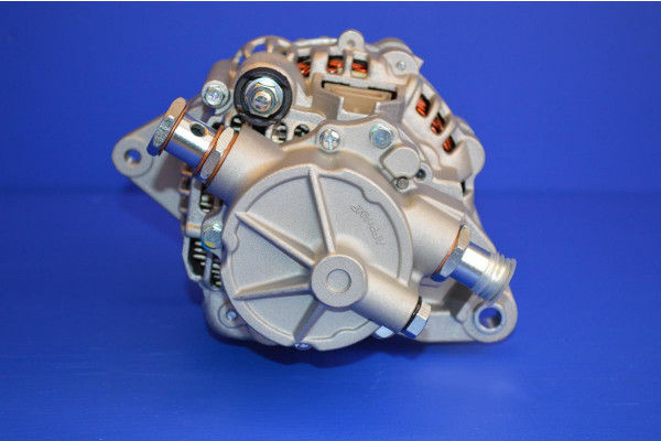 Alternator (90 Amp)