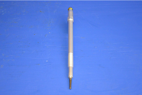 Glow / Heater Plug (11 Volt) 4 Per Engine