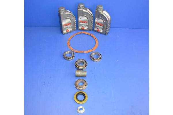 Rear Differential Bearing Overhaul Kit +Oil 3L (Open Type)