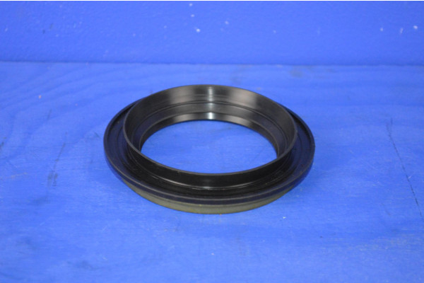 Nissan Patrol Rear Wheel Bearing Seal Outer 65mm ID1988-2008