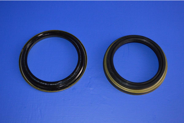 Front CV Joint Outer Seal To Upright / Knuckle Arm Kit