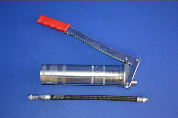 Morris Grease Gun (Shuttle)