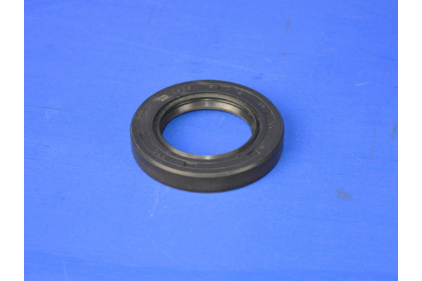 Isuzu Pickup Rear Wheel Bearing Seal Inner 34mm ID 1993-2003