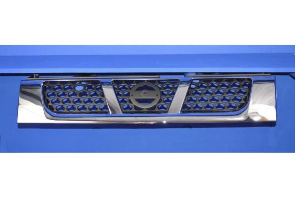 Radiator Grille Centre Chrome